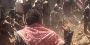 اخبار اليمن | الحوثيون يدفعون بوساطة قبلية لإطلاق سراح ما تبقى من المتورطين في جريمة الحفرة برداع