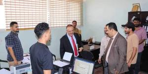 اخبار اليمن | الوزير حُميد يطلع على مستوى الانضباط الوظيفي بالهيئة العامة والمؤسسة المحلية للنقل