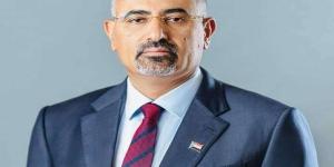 الرئيس الزُبيدي يطمئن على الأوضاع في محافظة حضرموت