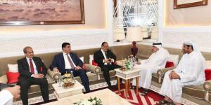 وزير النقل يلتقي نظيره القطري على هامش الزيارة الرسمية لقيادة المجلس الرئاسي لدولة قطر الشقيقة