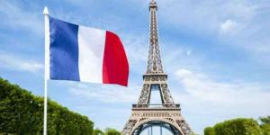 فرنسا تعرب عن قلقها بشأن الحملة إزاء البنك المركزي اليمني