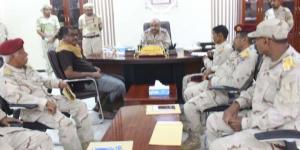 قائد المنطقة العسكرية الثانية يجتمع برؤساء الشُعب لمناقشة ترتيبات العمل خلال المرحلة القادمة