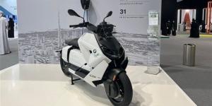 اخبار الامارات - في دبي.. الدراجة الكهربائية "CE 04" تنطلق من مسافة صفر إلى 50 كيلومتراً في 2.6 ثانية