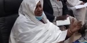 اخبار الإقتصاد السوداني - الحراك السياسي: وزيرة التجارة: أعاني من الظروف وراتبي لا يكفيني لنصف الشهر