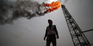 الحوثي يشترط تقاسم إيرادات النفط والغاز مع الحكومة الشرعية لتمديد الهدنة