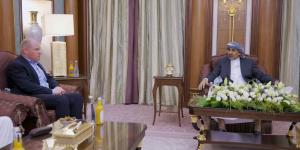 الرئيس الزُبيدي يلتقي سفير أستراليا لدى السعودية والبحرين وعُمان واليمن
