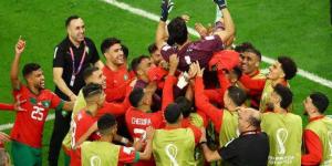 اخبار اليمن الان | شاهد بالفيديو.. احتفال تاريخي بعدن بمناسبة فوز المغرب