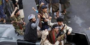 اخبار اليمن | اختطاف العشرات بمظاهرة ضد الحوثيين في العاصمة صنعاء .. تفاصيل
