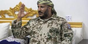 اخبار اليمن | العميد طارق صالح يطمئن على صحة المخلافي ويعزي رئيس الأركان بوفاة شقيقه