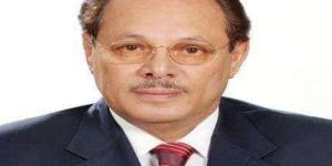 اخبار اليمن الان | أحمد علي عبدالله صالح يعزِّي الرئيس علي ناصر محمد بوفاة شقيقه