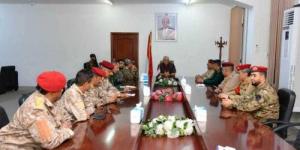 اخبار اليمن | محافظ تعز يترأس اجتماعا للجنة الأمنية وسط إستمرار  رفض الحوثيين للسلام في اليمن