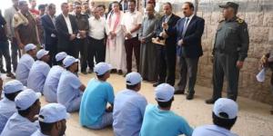 اخبار اليمن | ”مشاعر الفرحة تغمر عائلات السجناء”: العفو الرئاسي  يُعيد الأمل لسحناء حضرموت