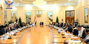 اخبار اليمن | مصادر مقربة من الحوثيين تكشف حقيقة ترشيح قيادي جنوبي في حزب المؤتمر لتشكيل حكومة انقلابية جديدة