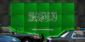 السعودية..القبض على 4 وافدين أجانب امتهنوا التسول واستعطاف المارة (فيديو)