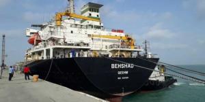 اخبار اليمن | إيران ترسل سفينة جديدة لدعم هجمات الحوثيين بالبحر الأحمر