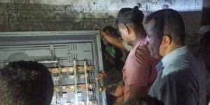 اخبار اليمن | ”صيف ساخن بلا كهرباء: حريق في محول كريتر يُغرق المنطقة في الظلام!”