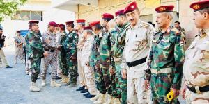 اخبار اليمن | لجنة من وزارة الدفاع تطلع على اوضاع المقاتلين في محور تعز