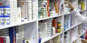اخبار اليمن | ناشط من عدن ينتقد تضليل الهيئة العليا للأدوية بشأن حاويات الأدوية