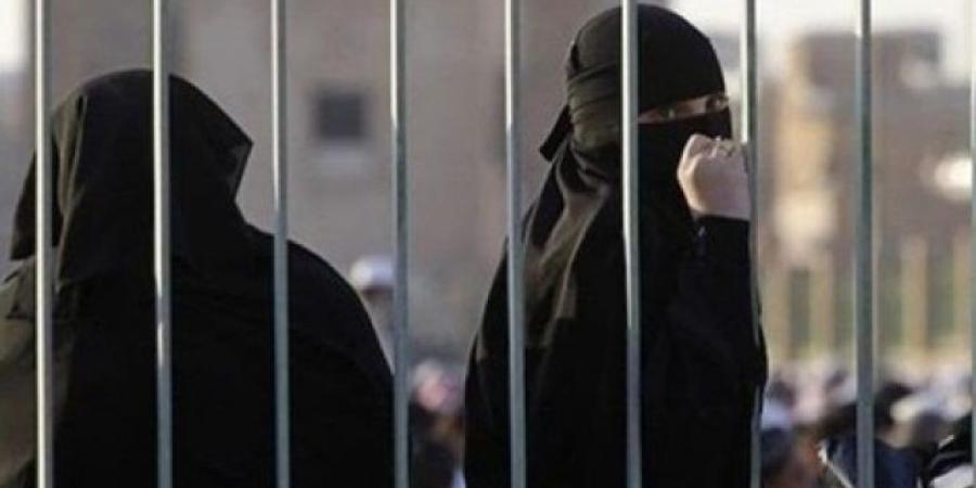 ندوة حقوقية تكشف اعتقال مليشيات الحوثي 1714 امرأة يمنية