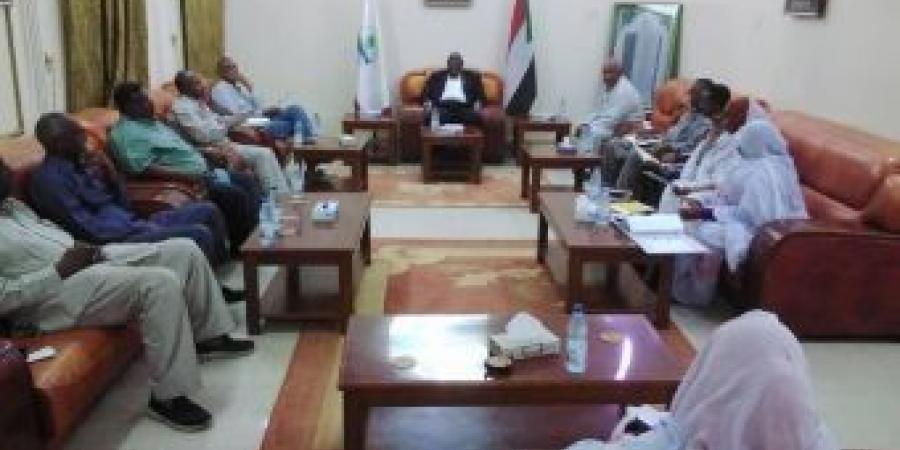 اخبار الإقتصاد السوداني - أبوقرون يوجه بتسريع العمل في تنفيذ كهربة المشاريع الزراعية