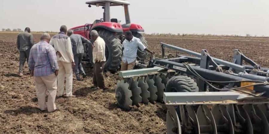 اخبار الإقتصاد السوداني - انطلاق عمليات نثر سماد الداب والحراث لزراعة القطن