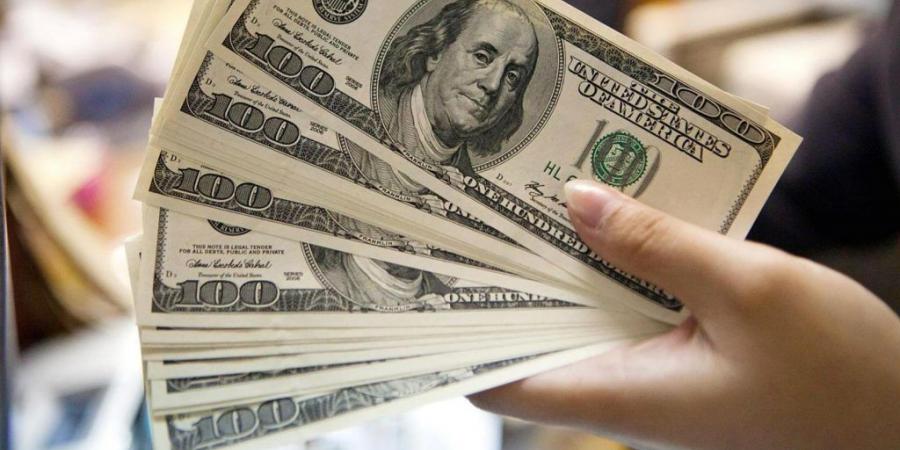 اخبار الإقتصاد السوداني - تراجع طفيف في الدولار ل(571) جنيهًا بالسوق الموازي