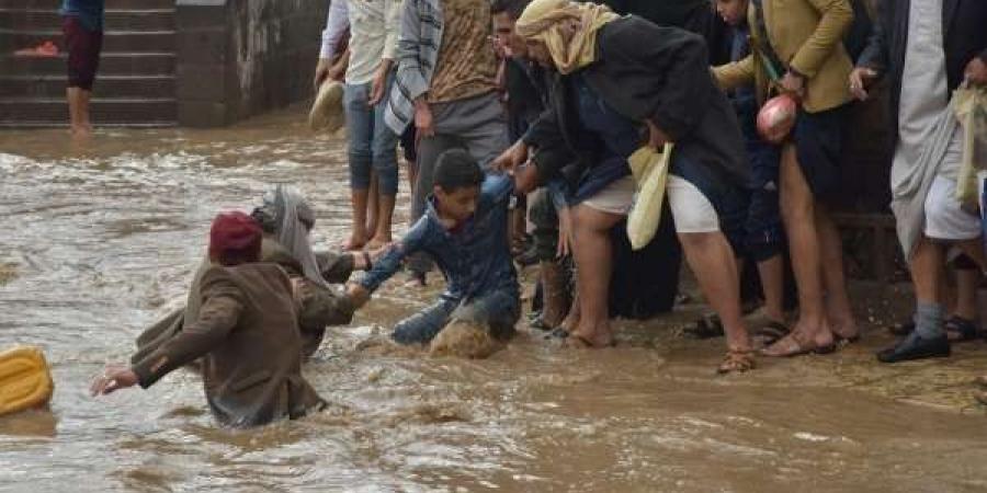 منظمة دولية : وفاة 77 شخصا جراء أمطار وفيضانات في اليمن
