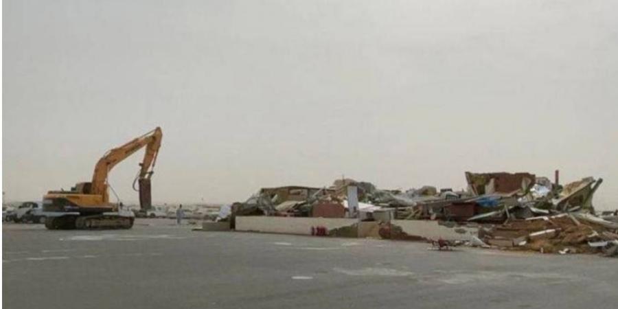 اخبار السعودية - أمانة جدة تُزيل تعديات على أراضٍ حكومية بمساحة مليون م2 بنطاق ذهبان -صور