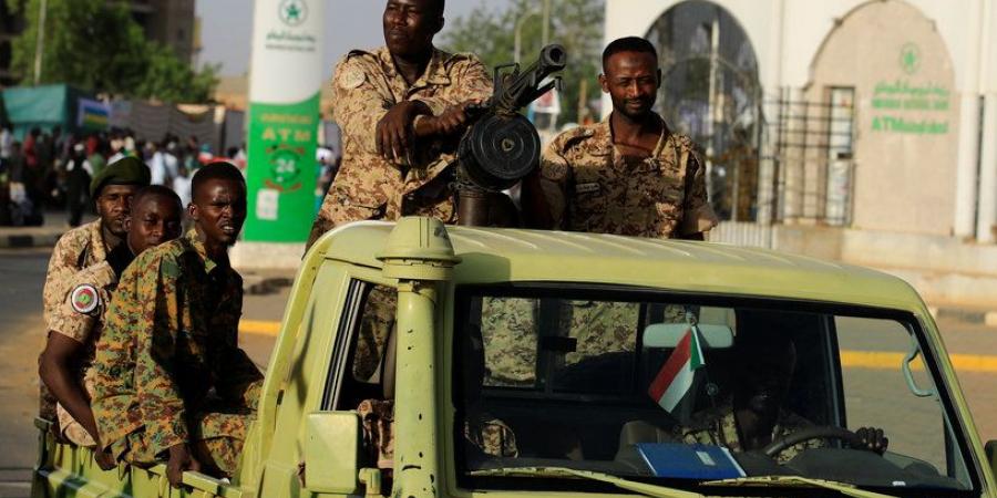 اخبار السودان الان - السودان..مداهمة"شقة" وضبط ذخيرة كلاشنكوف