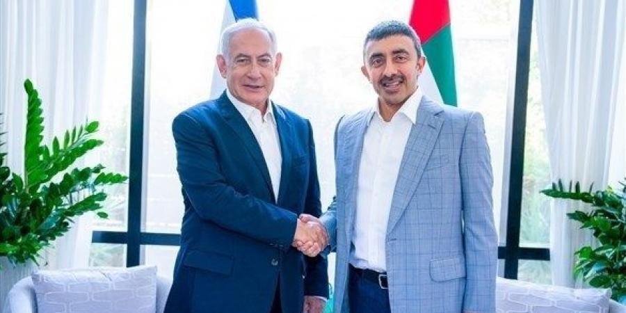اخبار الامارات - عبدالله بن زايد يلتقي نتانياهو في إسرائيل
