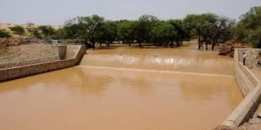 اخبار السودان من كوش نيوز - تحويل 3 قرى عن مجرى السيول بالجزيرة