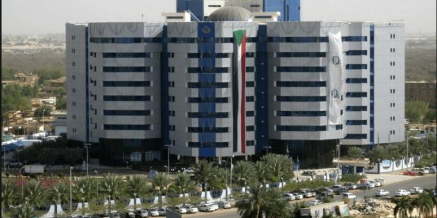 اخبار السودان الان - المحكمة تخاطب البنك المركزي بشأن متهم ضبط بالمطار يحمل عملات أجنبية