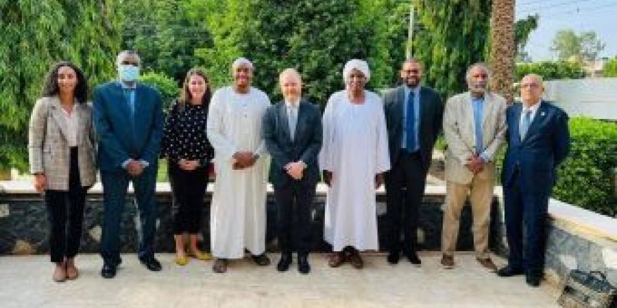 اخبار الإقتصاد السوداني - لدى لقائه بالسفير الامريكى مدير المنظمةالعربية يبحث قضايا الامن الغذائي