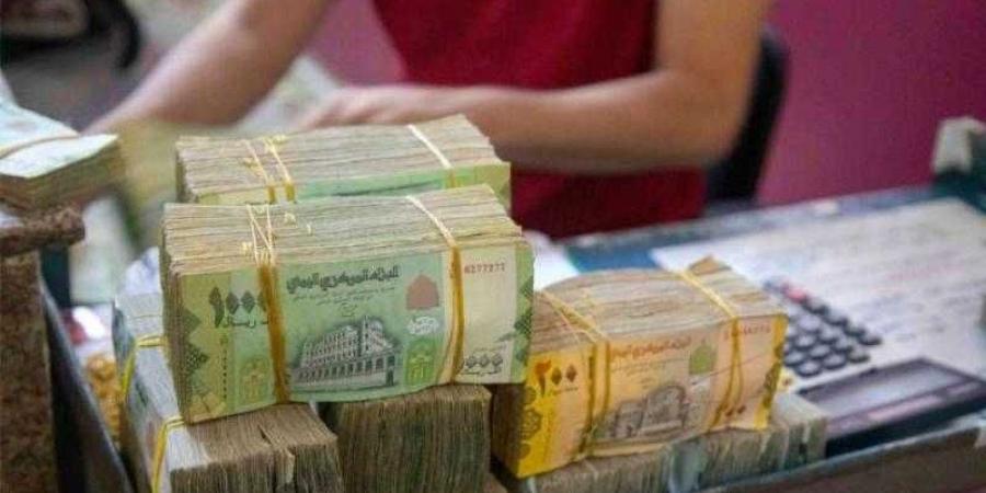 اخبار اليمن | تحسن طفيف للريال اليمني مقابل العملات الأجنبية