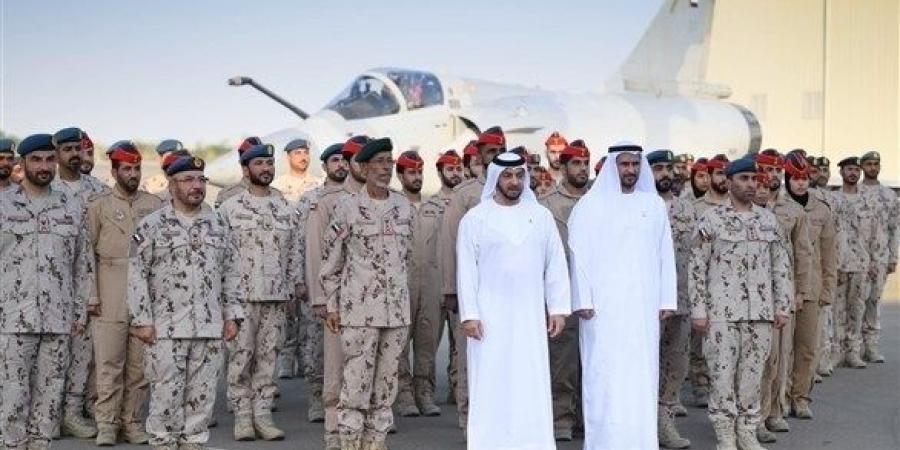 اخبار الامارات - حمدان بن زايد يزور قاعدة ليوا الجوية