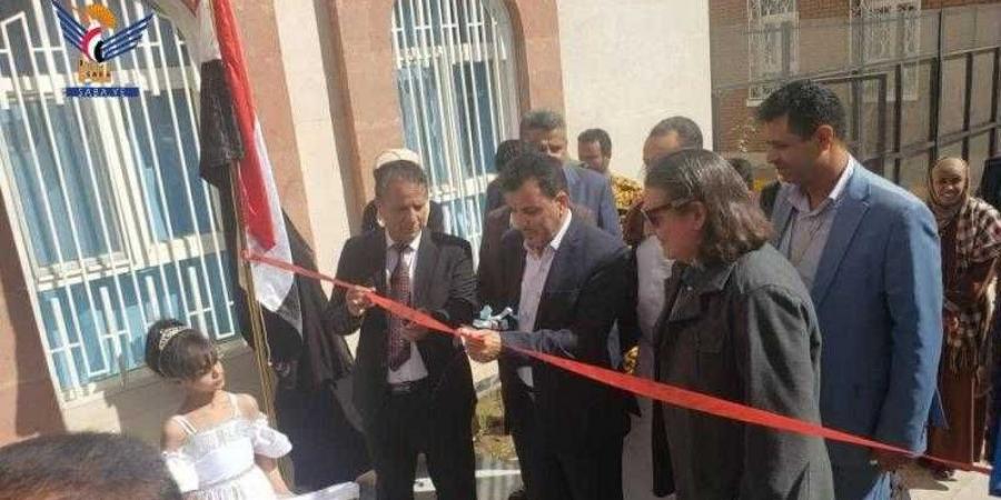 اخبار اليمن | الحوثيون يفتتحون مشاريع تم افتتاحها خلالها عهد الرئيس ”صالح” لتحسين صورتهم أمام المنظمات الدولية