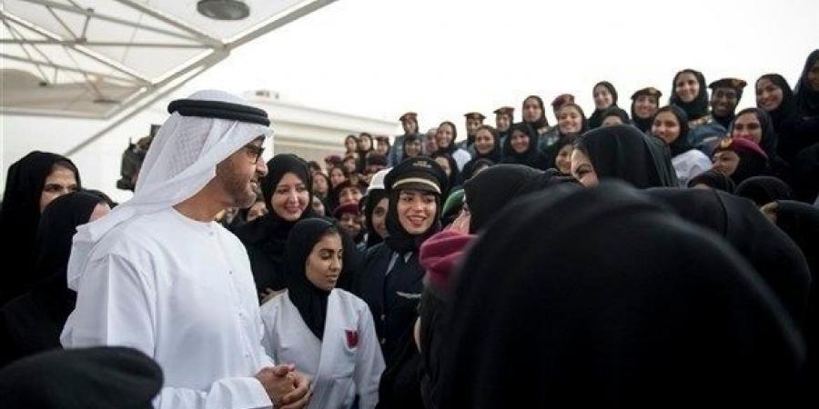 اخبار الامارات - تمكين المرأة الإماراتية.. قصة نجاح سطرها التاريخ منذ قيام الاتحاد