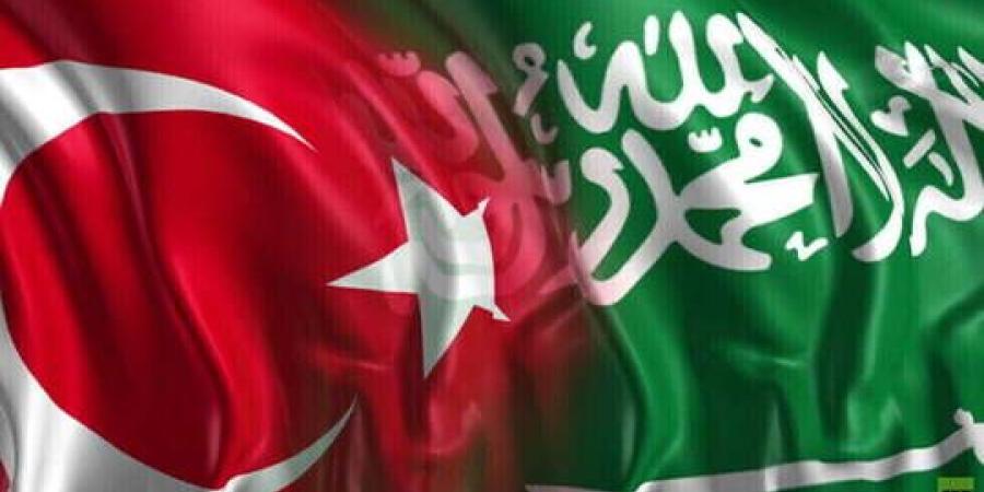 وزير السياحة التركي يبحث مع وزيرين سعوديين تعزيز التعاون