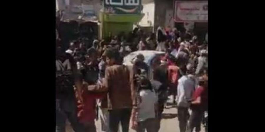 اخبار اليمن | تابع ولأول مرة .. معلومات مسربة  لجريمة مقتل شيخ قبلي في سوق القات بهذه المدينة (تفاصيل)
