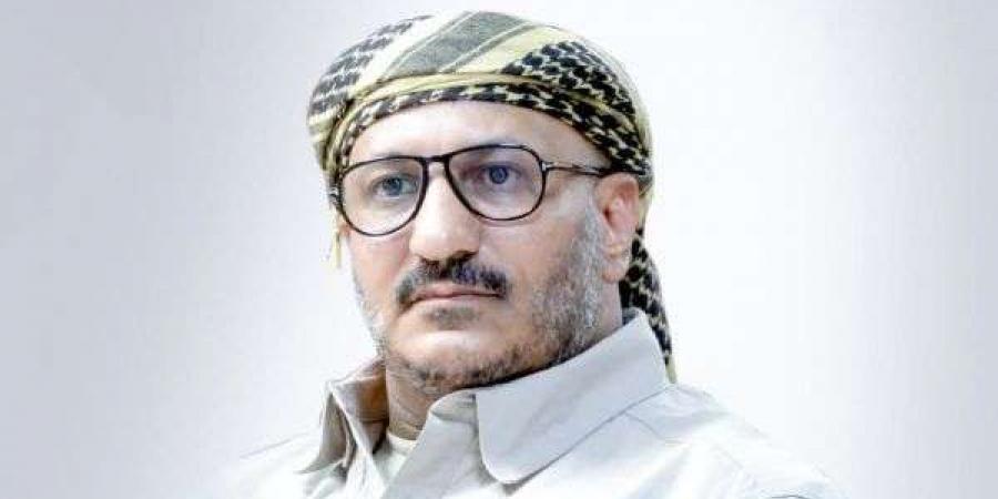 اخبار اليمن الان | مدير عام المخا يُسقط ادعاءات زائفة بشأن هذا الأمر ويشيد بدور طارق صالح