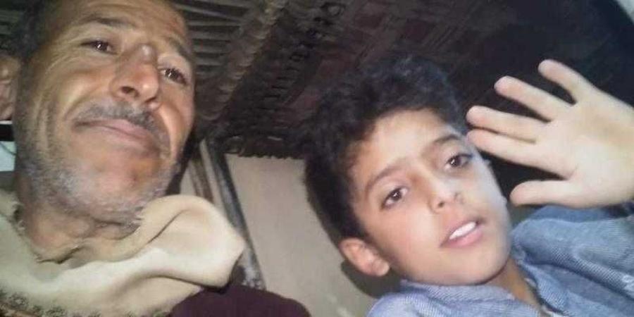 اخبار اليمن | الناشط ”الكبسي” يشكر خاطفي إبنه عقب إعادتهم له سالما على حد وصفه بعد اختطاف ل 24 ساعة