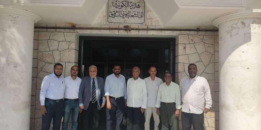 اخبار اليمن الان | رئيس هيئة مستشفى ابن سينا العام يلتقي ممثلي مؤسسة ايادي الخير للتنمية الكويتية