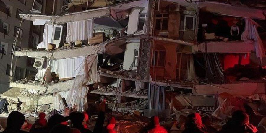 اخبار اليمن | تضرر عائلات يمنية جراء الزلازل المدمرة في تركيا (تابع التفاصيل)