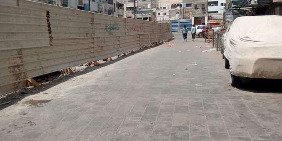 اخبار اليمن الان | تساؤلات بشأن سبب توقف إعادة بناء مسجد في مديرية المنصورة