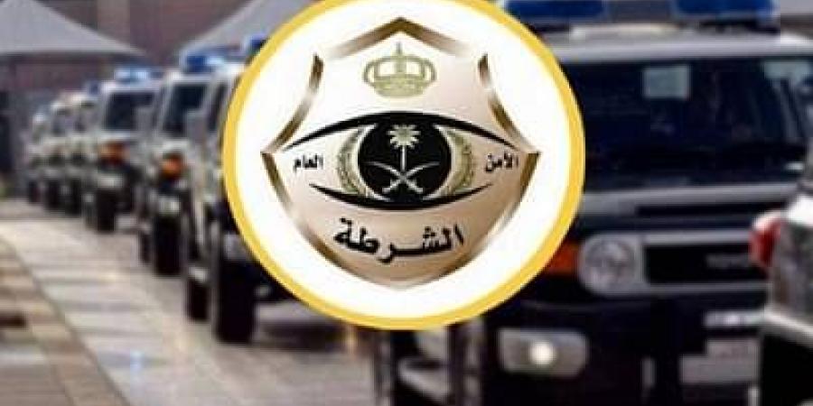 الرياض.. القبض على شخصَيْن لارتكابهما حوادث سلب باستخدام مركبة مسروقة