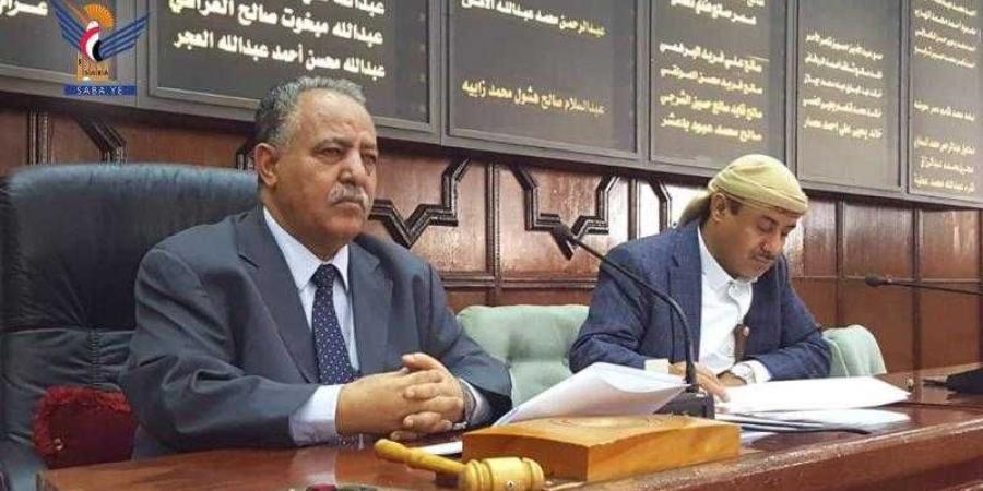 اخبار اليمن | مليشيا الحوثي تدق آخر مسمار في نعش البنوك والمصارف عبر مجلس النواب