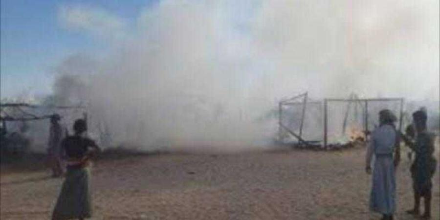 اخبار اليمن | حريق في مخيم للنازحين بمارب والكشف عن حجم الخسائر
