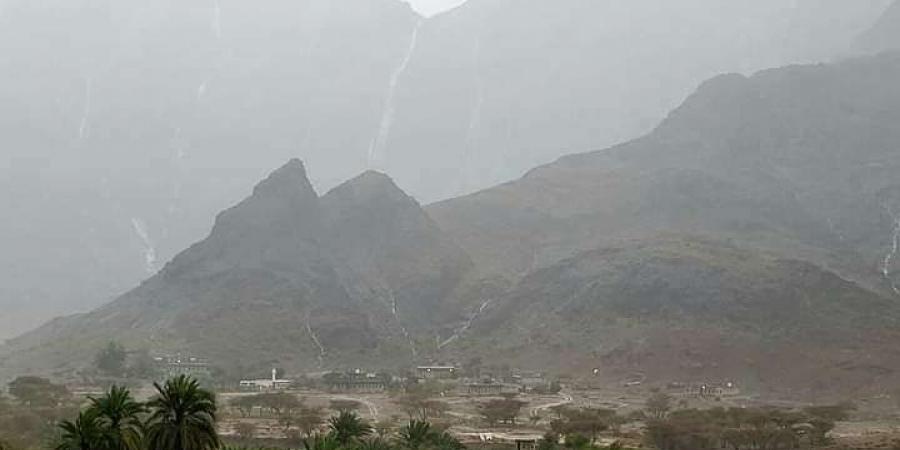اخبار اليمن الان | يحدث الآن .. هطول أمطار غزيرة على بيحان(صور)