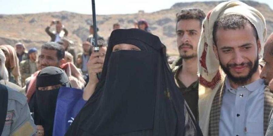 اخبار اليمن | أوامر قبض قهرية بحق سيدة أعمال يمنية والقاء القبض على عدد من أقاربها