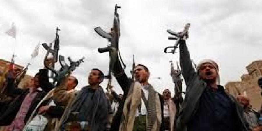 اخبار اليمن | تفاصيل اشتباكات بينية في صفوف مليشيا الحوثي بصنعاء